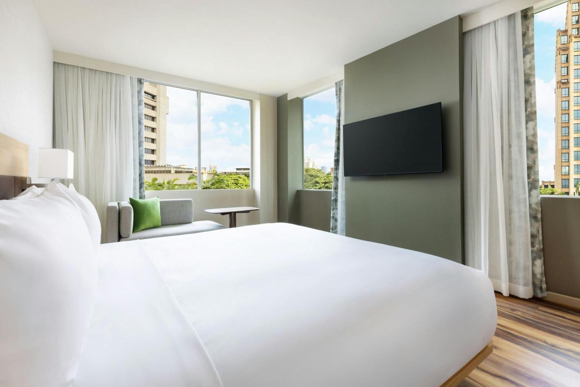 Ac Hotel By Marriott Honolulu Esterno foto