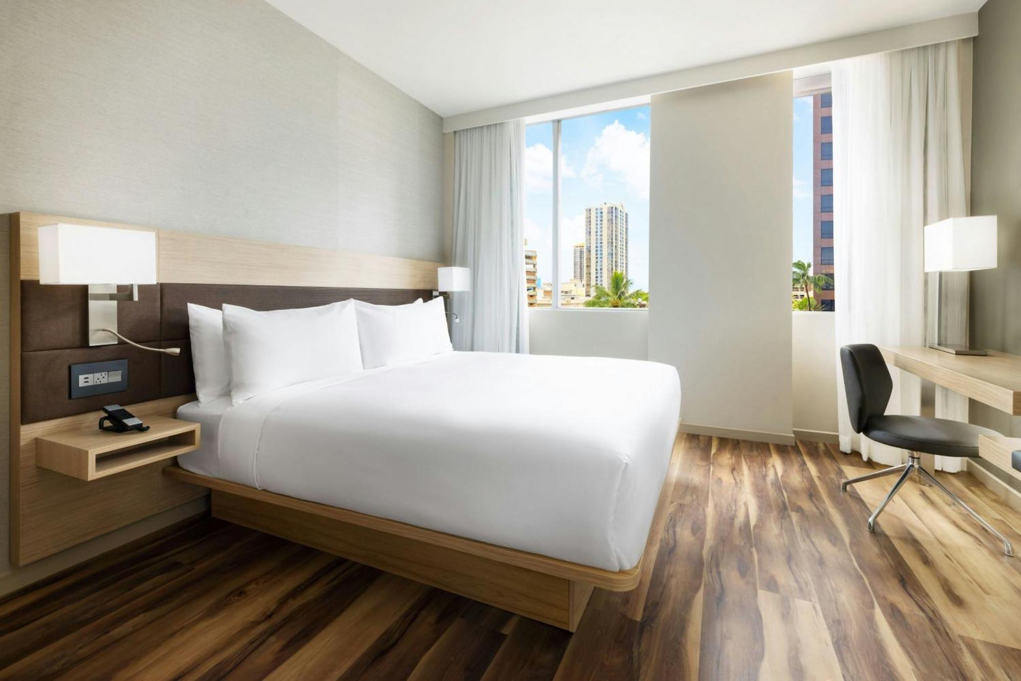 Ac Hotel By Marriott Honolulu Esterno foto