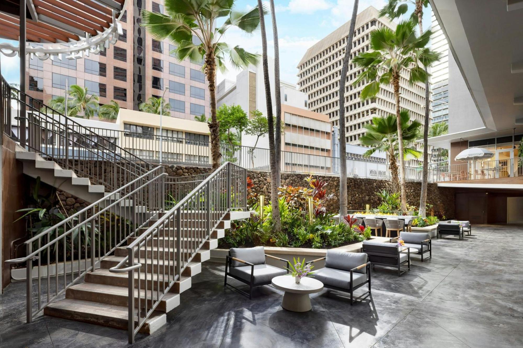 Ac Hotel By Marriott Honolulu Esterno foto